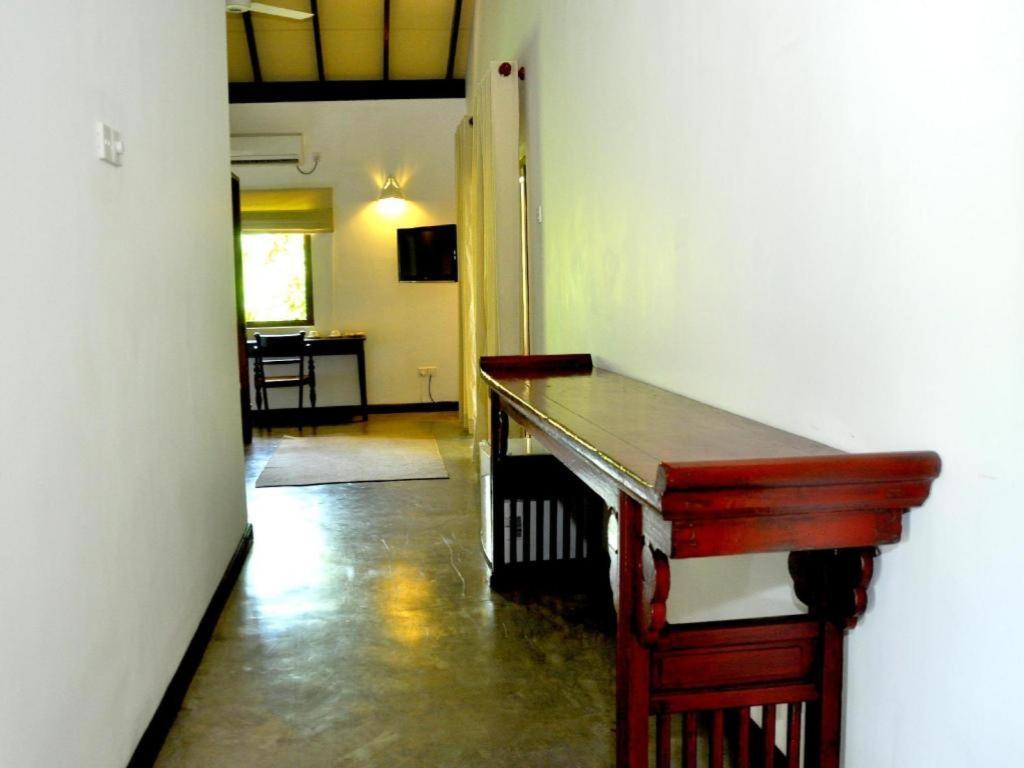 Roman Lake Ayurveda Boutique Resort Ahungalla Exterior photo
